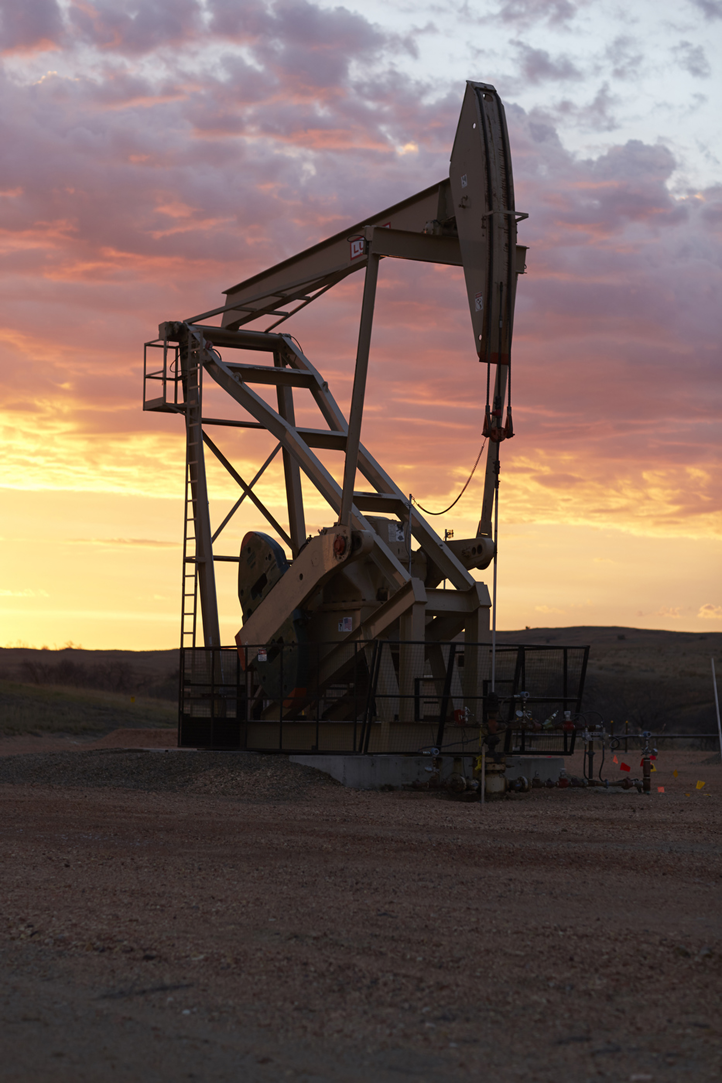 Moody’s: Global oil industry to focus on disciplined investment, M&A for growth in 2018